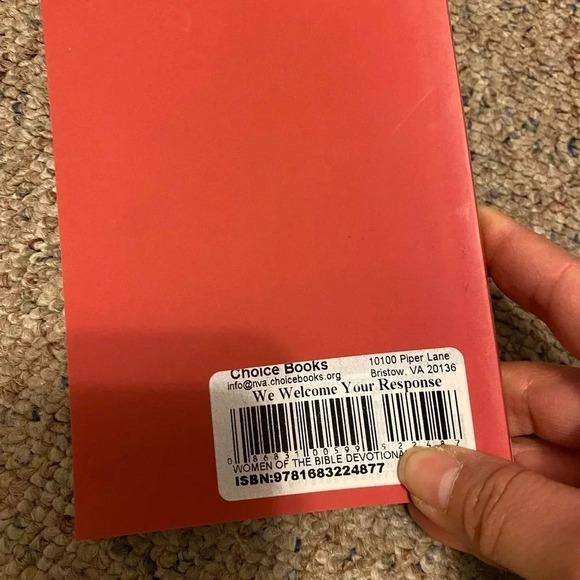 Women of the Bible Devotional Inspiration from the lives loves and legacy Book - Picture 4 of 4